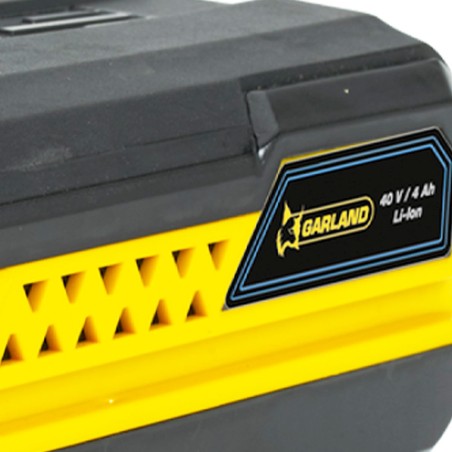 Gros plan sur l’indicateur de charge de la batterie 40V garland