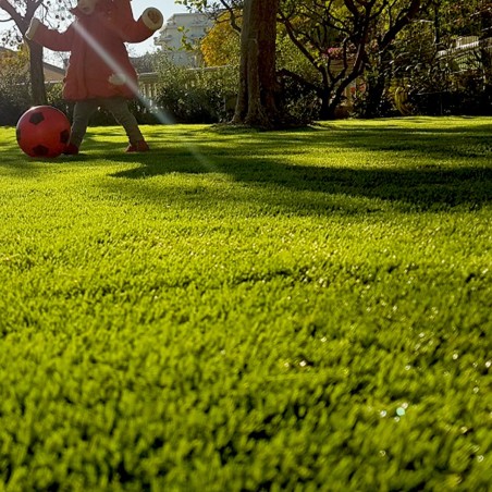 gazon-sans-entretien-40mm-usage-intensif-grande-surface