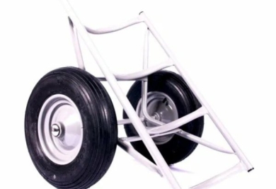 Comment transporter un rouleau de gazon synthétique